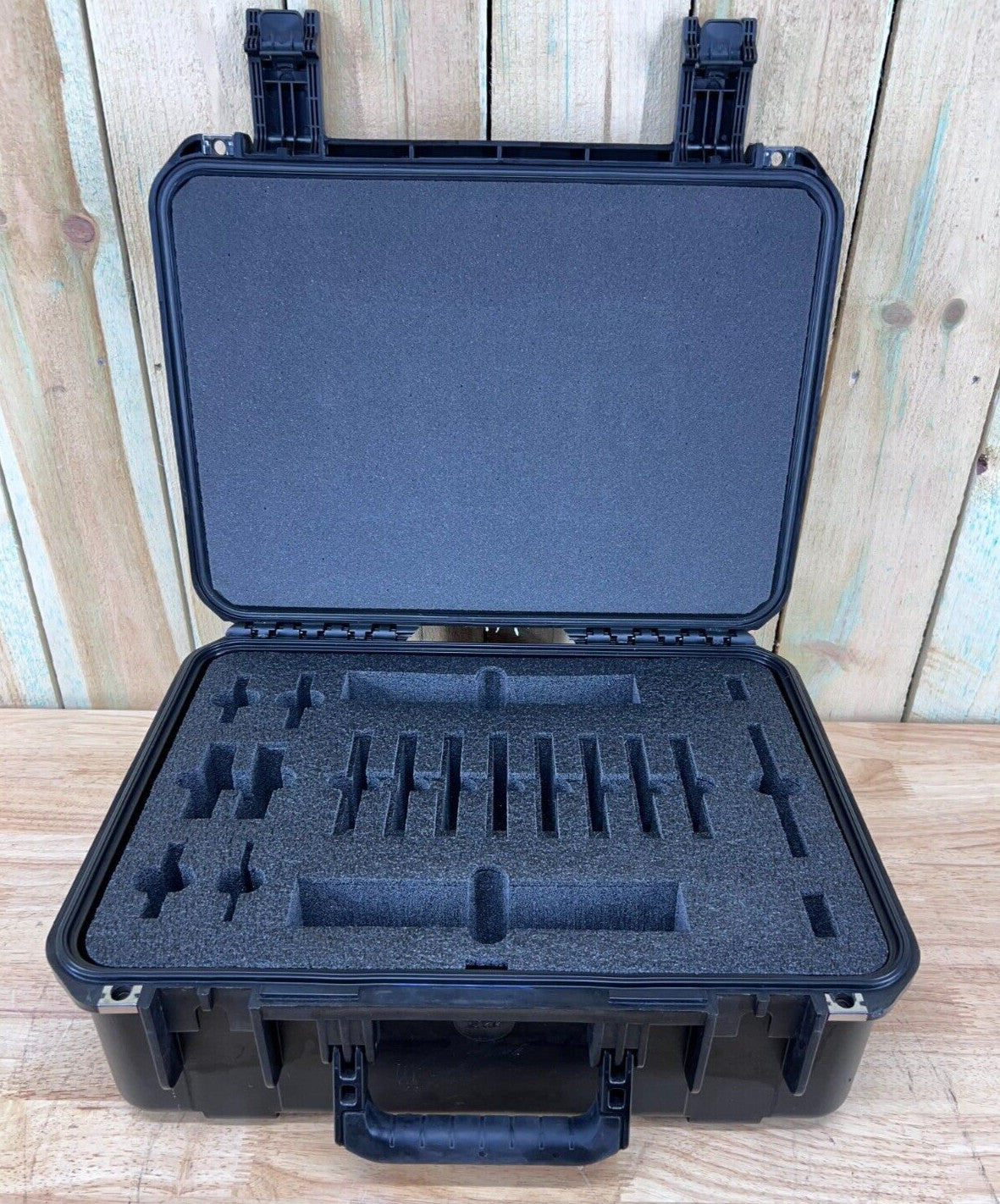 SKB 3I-1813-7B-E Waterproof Storage Case Black Good Condition A/B