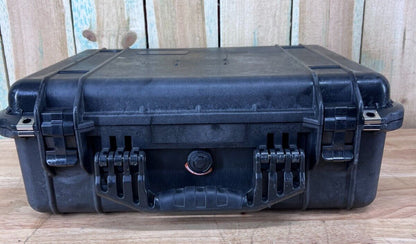 Pelican 1520 Hard Protector Case Good Condition A/B Waterproof