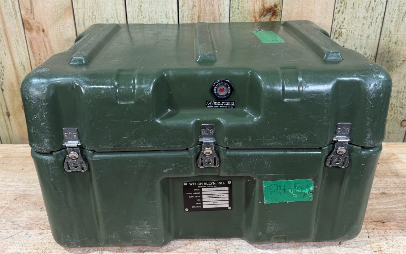 Hardigg Footlocker  24.5x19x15  Green Case  Surplus Military  Waterproof