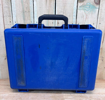 Pelican iM2600 Storm Case Blue Waterproof Handheld Great Condition AB