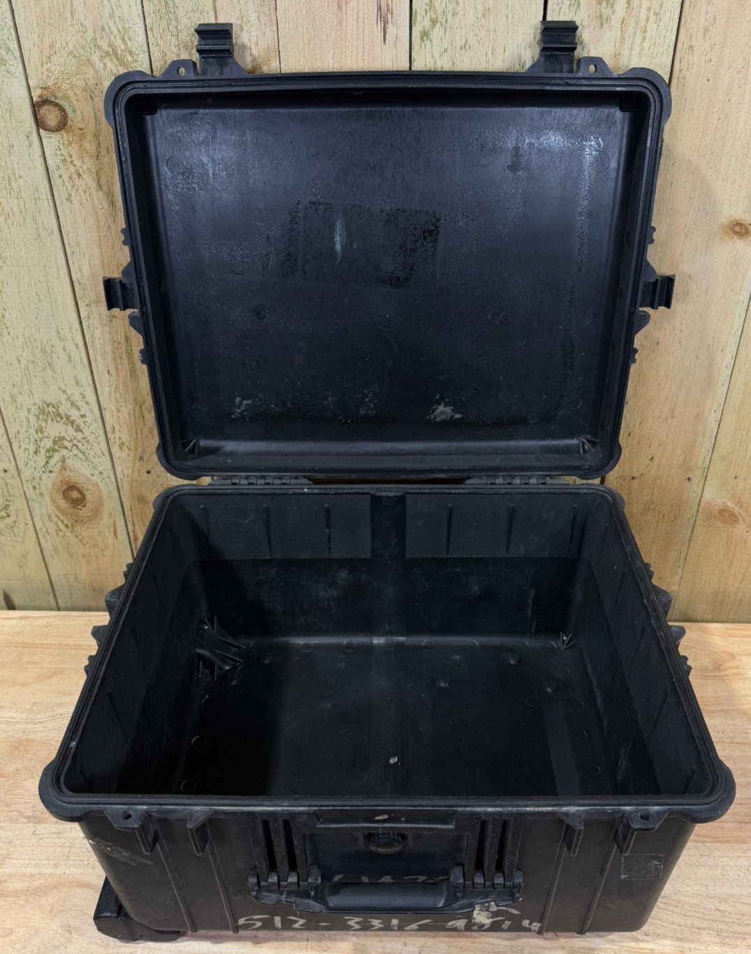 Pelican 1620 Hard Case Protector Rolling Black Good Condition OS