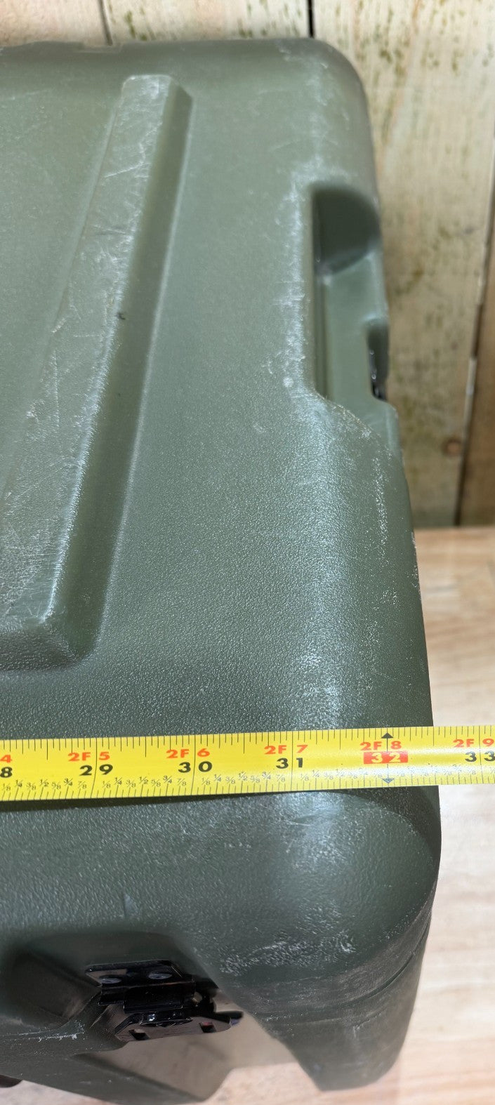 Pelican Hardigg 32.5x21x19.5" Rolling Footlocker Green Case Military Waterproof