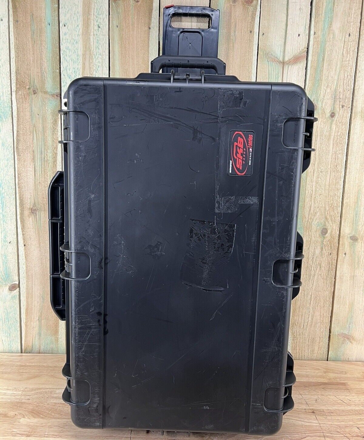 SKB 2918-14 Rolling Waterproof Storage Case Black Good Condition AB