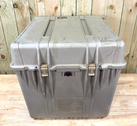Pelican 0370 Waterproof Tan Case Large Good Condition AB Free Ship