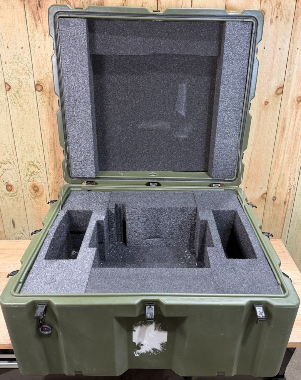 Pelican Hardigg Rolling Case 32x28x20.5" Green Military Waterproof Footlocker