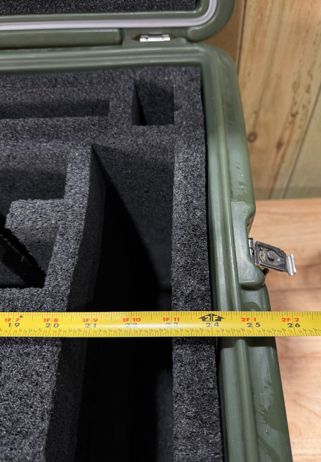 Pelican Hardigg Case 27x20x22" Green Waterproof Storage Footlocker