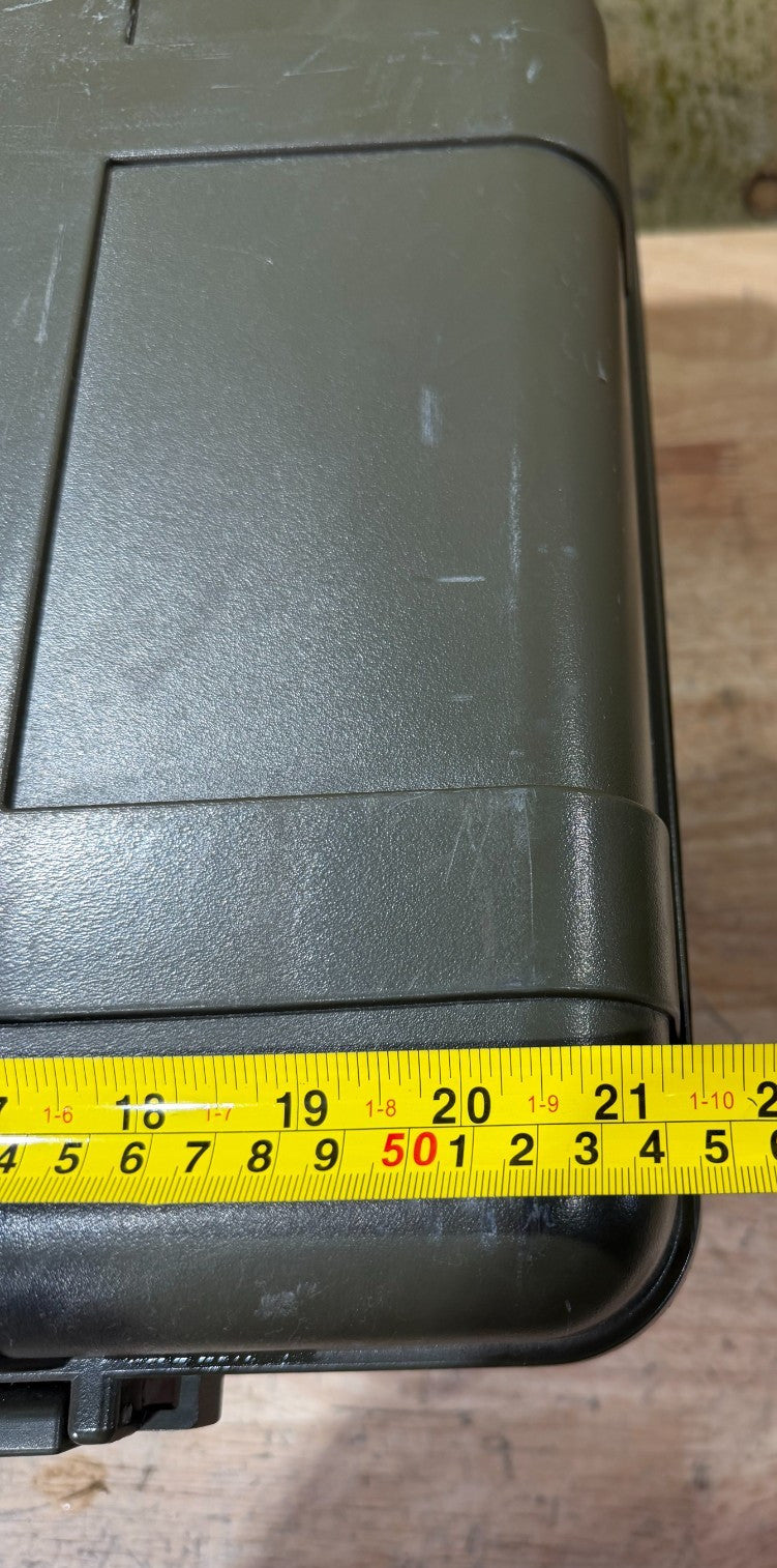 UK Underwater Kinetics 821 Ultracase Waterproof Handheld Military Surplus A/B