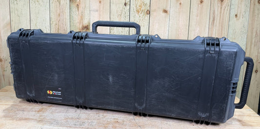 Pelican Storm IM2320 Waterproof Storage Case Free Shipping Great Condition  A/B