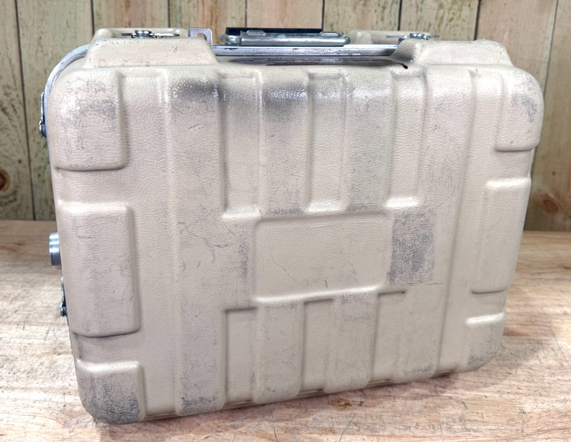 Thermodyne Storage Tan Case 18x14.5x10"  Handheld Military Waterproof  Hardigg