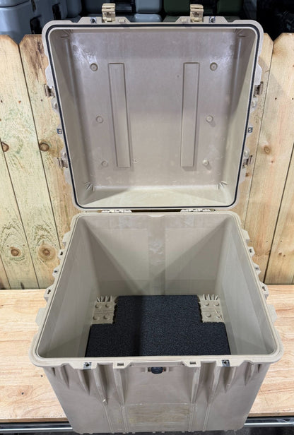Pelican 0370 Waterproof Tan Case Large Good Condition AB Free Ship