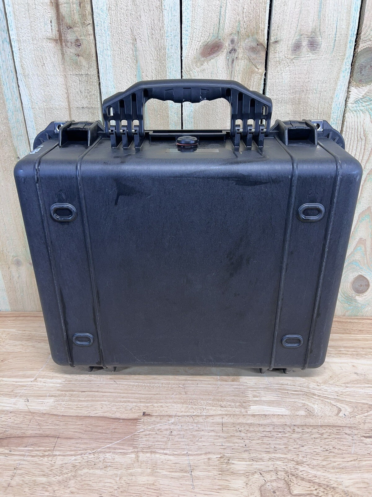 Pelican 1550 Watertight Protector Case Black Good Condition A/B Free Ship