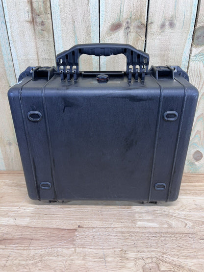 Pelican 1550 Watertight Protector Case Black Good Condition A/B Free Ship