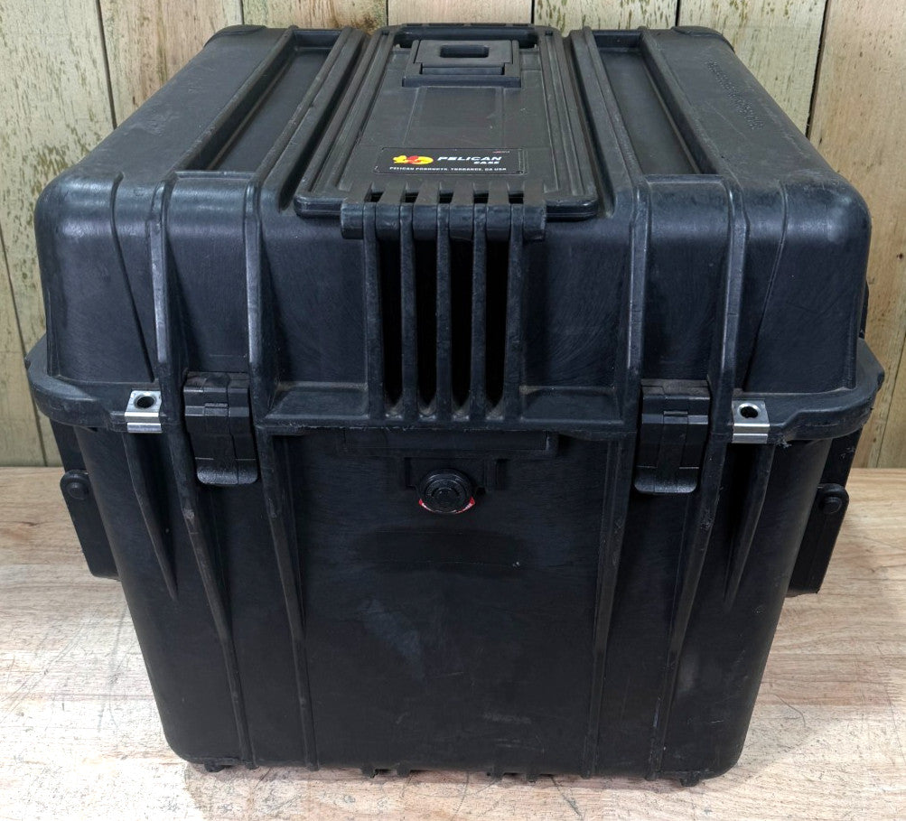 Pelican 0340 Black Protector Case Waterproof  Good Condition AB