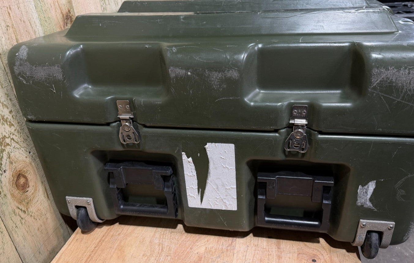 Hardigg Pelican 39x30x17 Military Surplus Green Footlocker Case