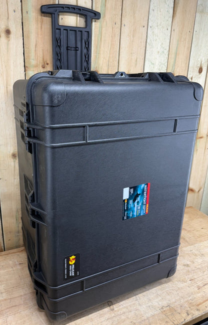 Pelican 1660 Protector Case Rolling Waterproof Black Brand New NIB