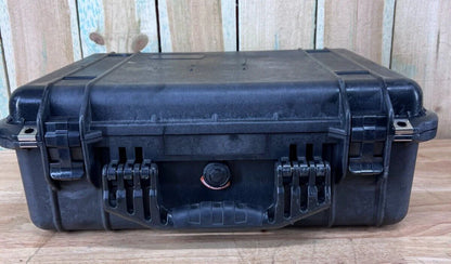 Pelican 1520 Hard Protector Case Good Condition B/C Waterproof