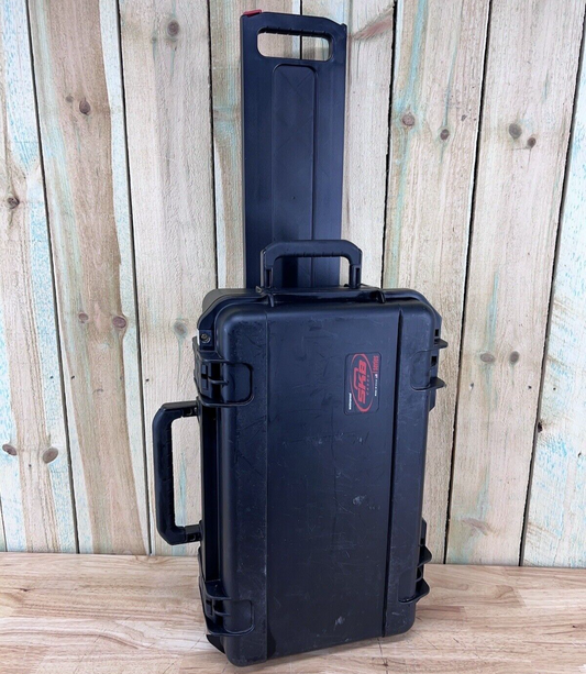 SKB 3I20117 iSeries Waterproof Utility Case Carry On Black Good Condition AB