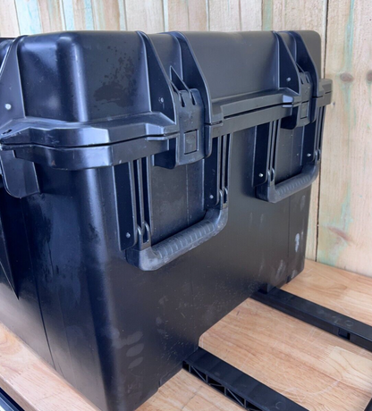 Pelican iM3075 Storm Transport Case W/ Padded Divider Set A/B Free Ship