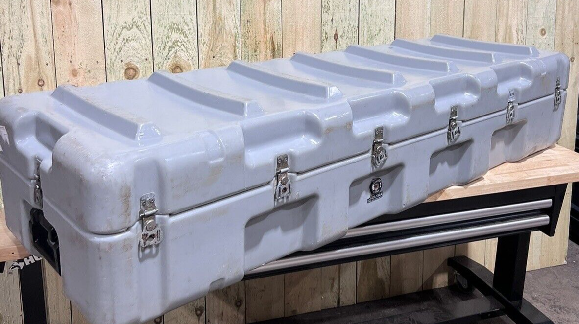 Hardigg Pelican Long Military Case 59” 19.5” 12” Grey Footlocker Waterproof Box
