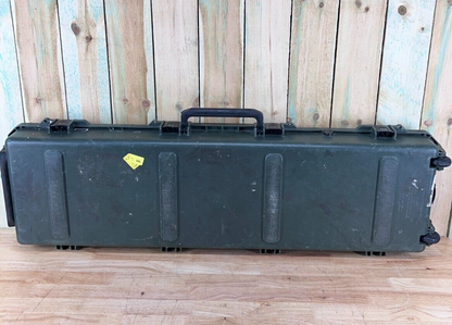 Pelican Storm IM3300 Long Rifle Case Green Rolling Used Condition B/C Free Ship