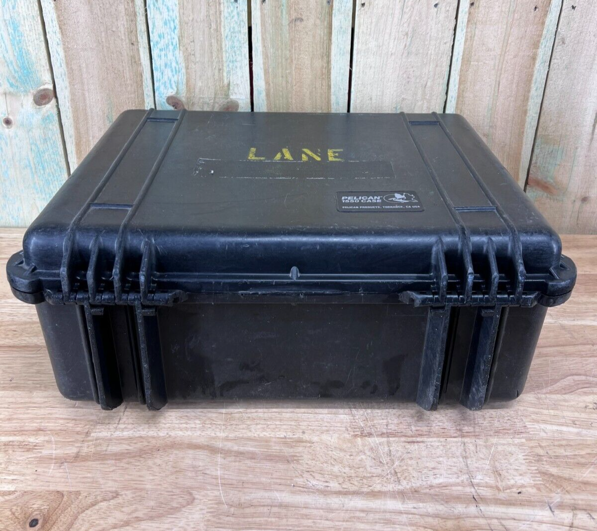 Pelican 1550 Watertight Protector Case Black Good Condition A/B