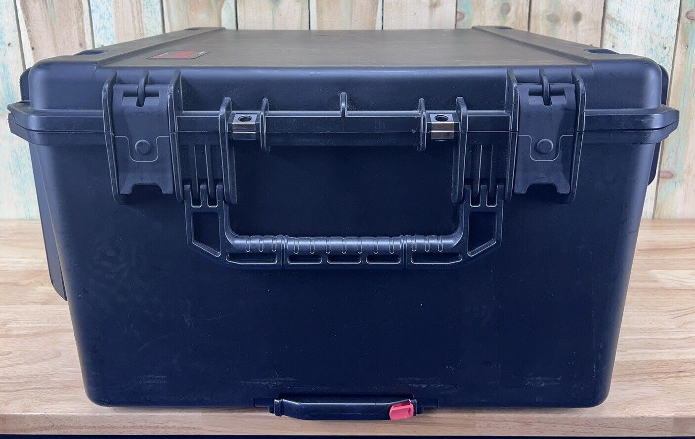 SKB 3I-2424-14 Waterproof Storage Case Wheeled 24”x24”x14” Free UPS Shipping