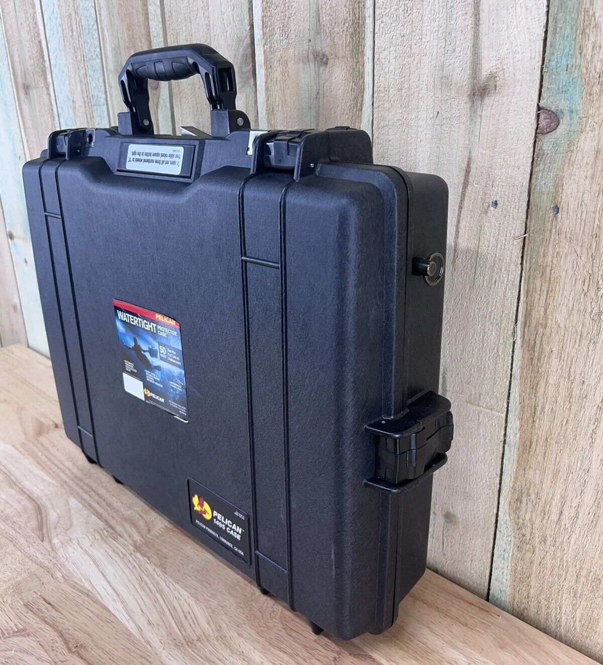 Pelican 1495 Laptop Case Wateproof Handheld Storage New Open Box Waterproof