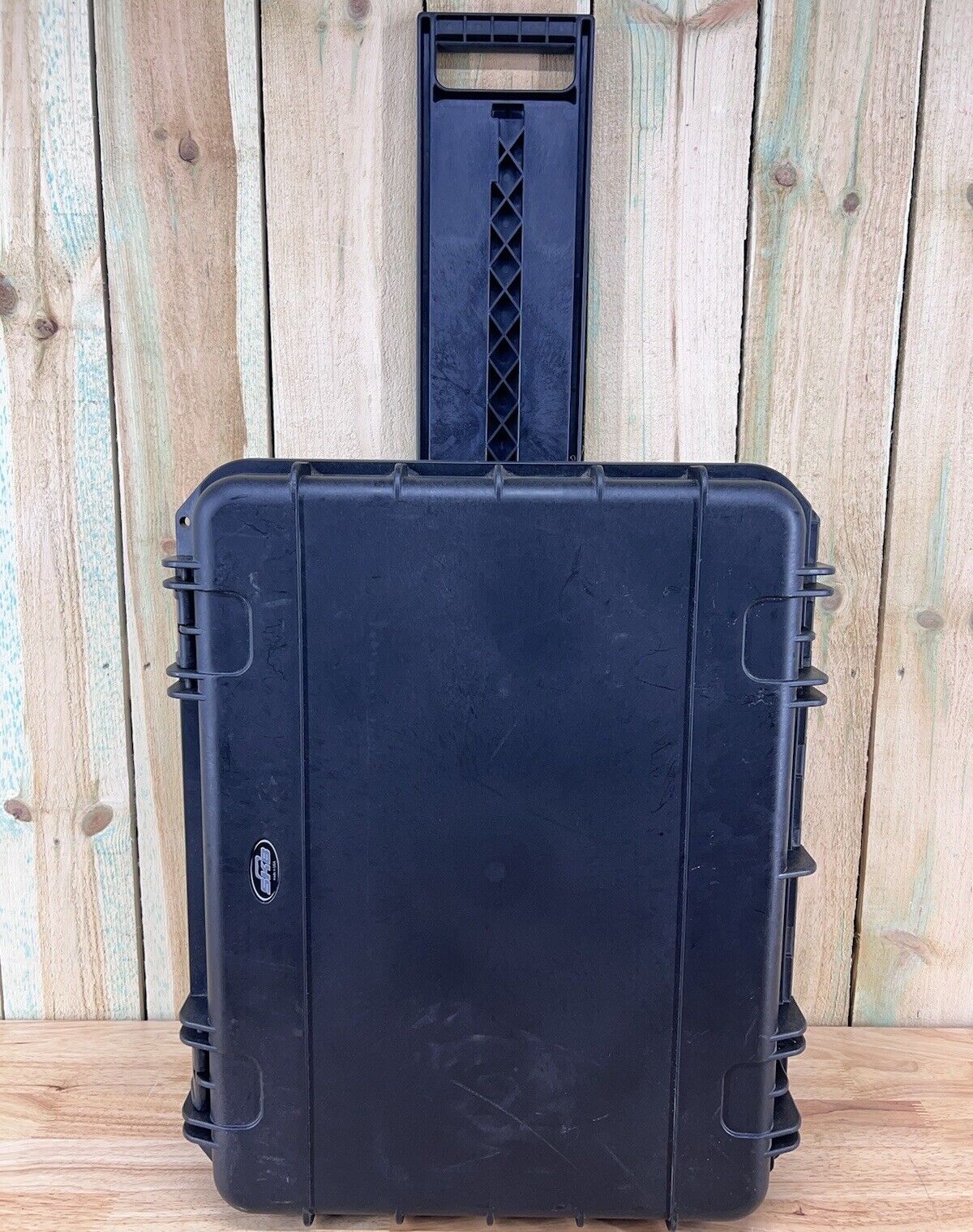 SKB Rolling Carry On ISeries Case 20"x15"x11" Brand New (Pelican 1510 Comp)