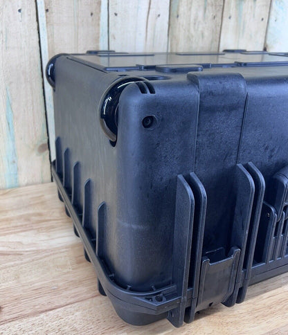 SKB Rolling Carry On ISeries Case 20"x15"x11" Brand New (Pelican 1510 Comp)