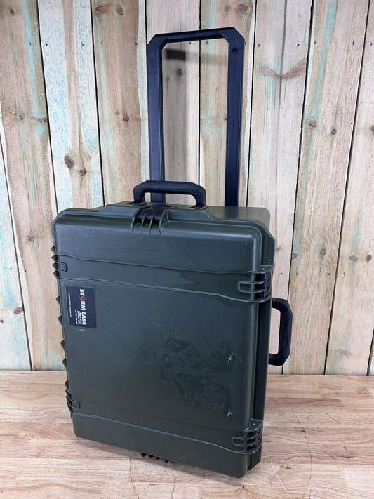 Pelican IM2750 Storm Case Green Waterproof Great Condition AB Free Ship