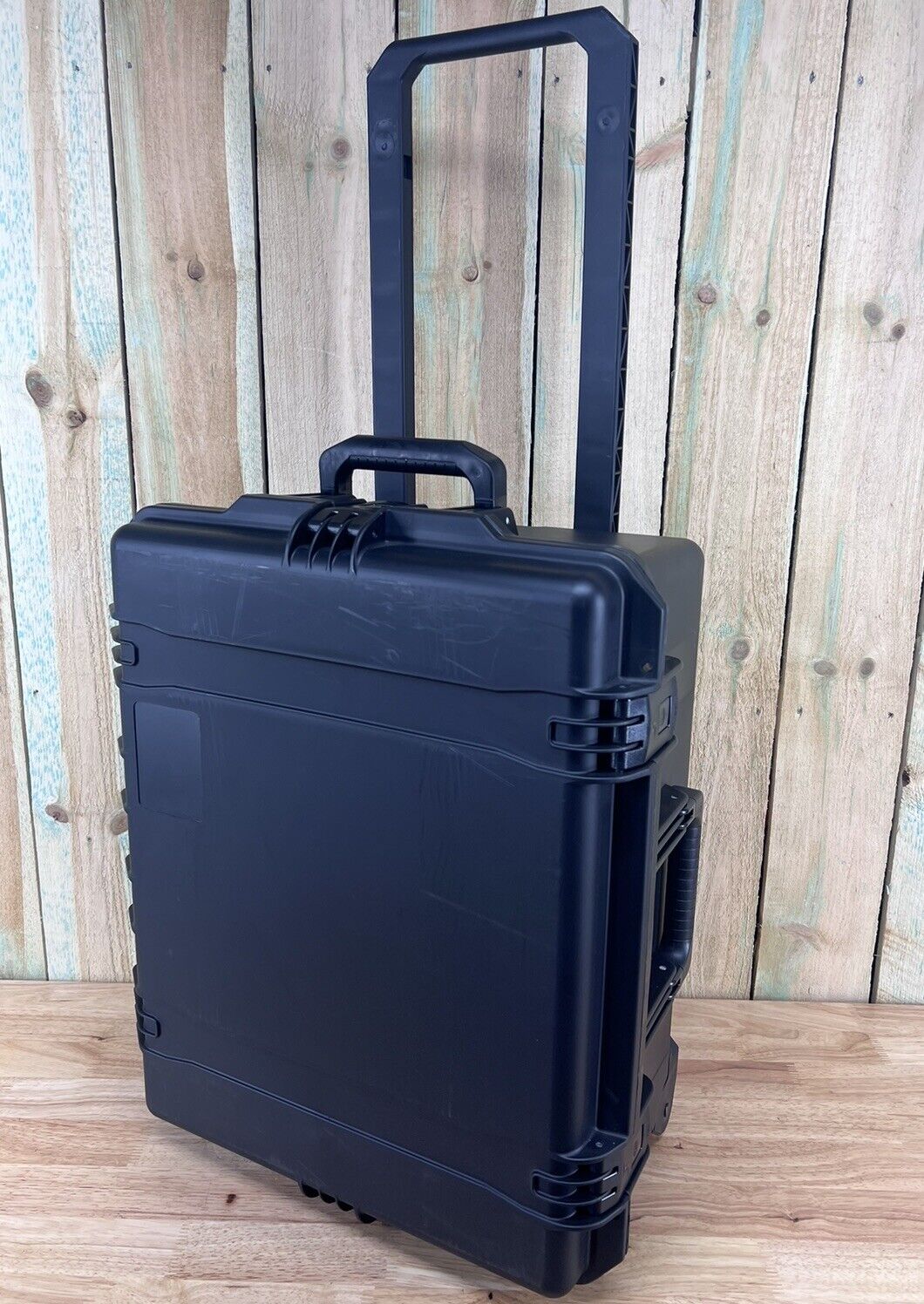 Pelican IM2720 Storm Case Waterproof Good Condition(1610 Comp) Free UPS Shipping