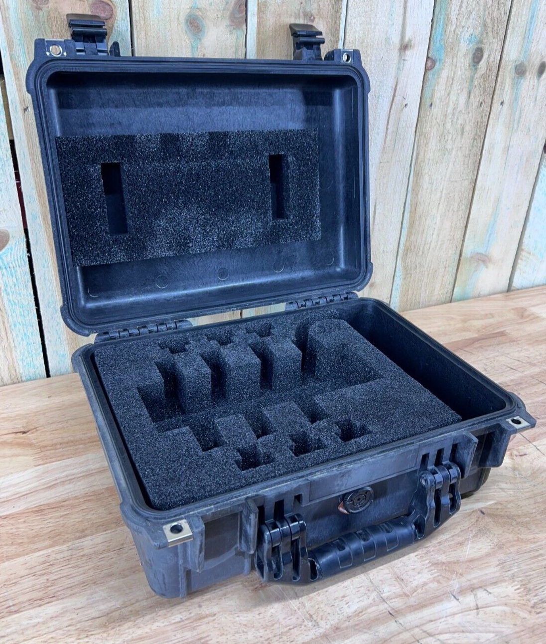 Pelican 1450 Black Hard Case Protector Waterproof Used Condition BC Free Ship