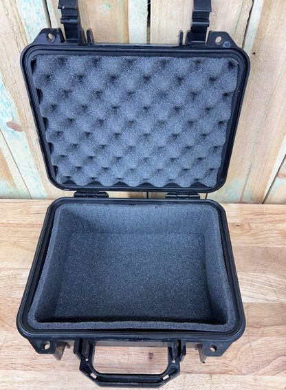 Pelican 1400 Protector Case Handheld Black Good Condition OS Free Shipping
