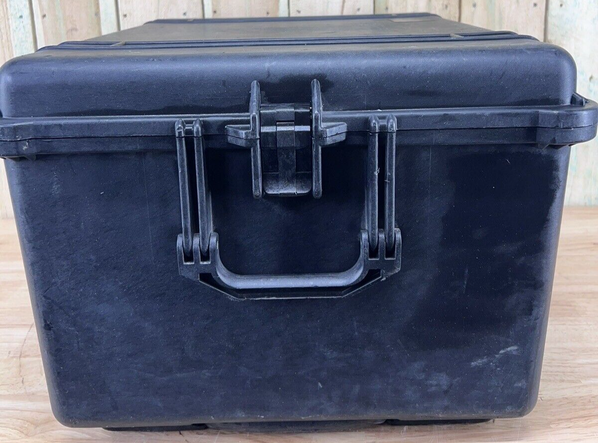 Pelican 1620 Hard Case Protector Rolling Black Good Condition AB