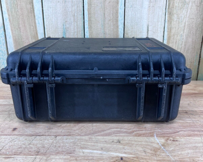Pelican 1450 Black Hard Case Protector Waterproof Good Condition AB