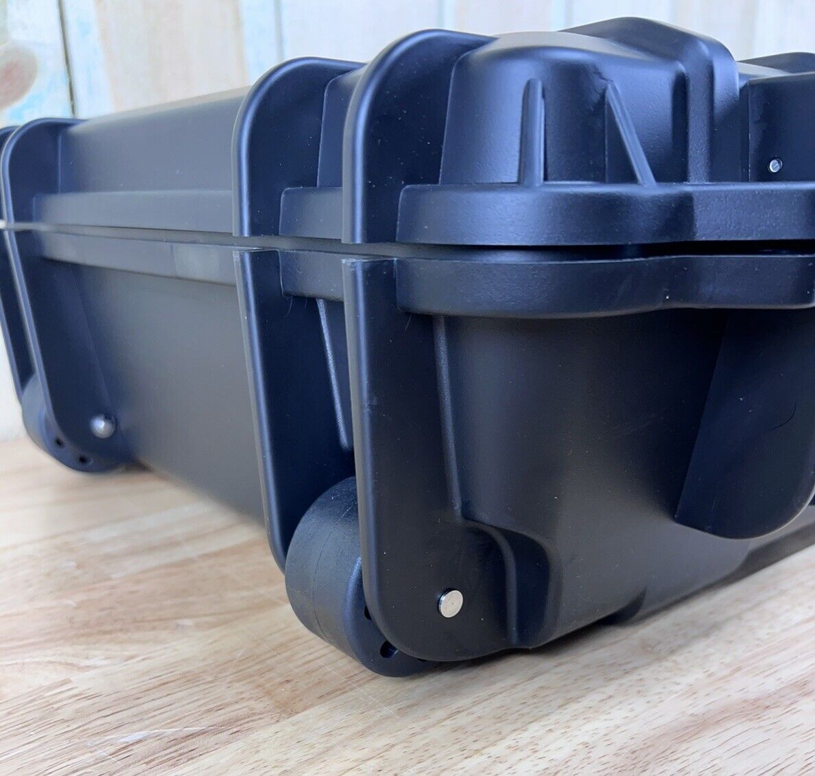 Valkyrie V138 Rifle Case Waterproof Storage W/ Pluck N Pull Foam Brand New 38