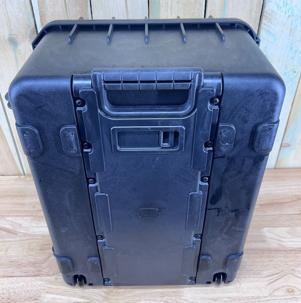 SKB Rolling Carry On ISeries Case 20"x15"x11" Brand New (Pelican 1510 Comp)
