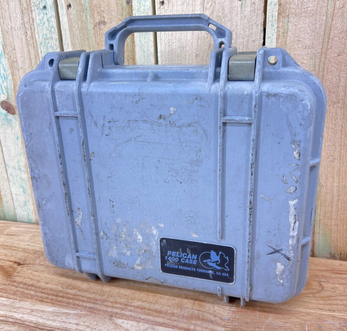 Pelican 1400 Protector Case Handheld Grey Good Condition OS Free Shipping