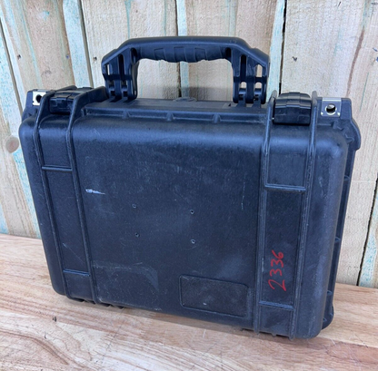 Pelican 1450 Black Hard Case Protector Waterproof Good Condition AB