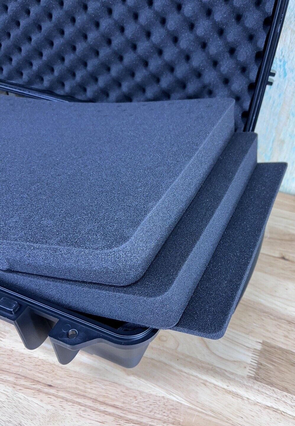 Valkyrie V138 Rifle Case Waterproof Storage W/ Pluck N Pull Foam Brand New 38