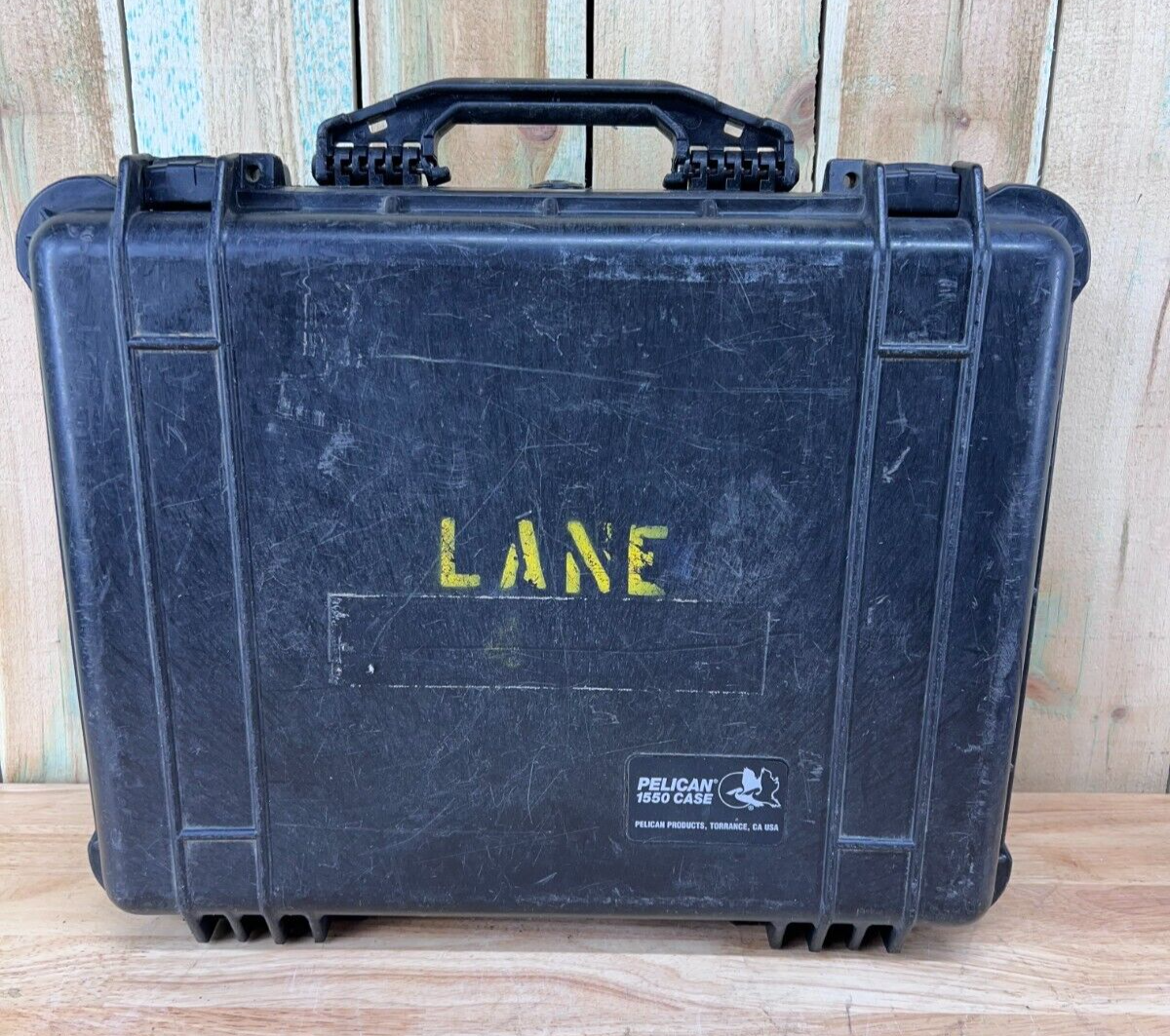 Pelican 1550 Watertight Protector Case Black Good Condition A/B