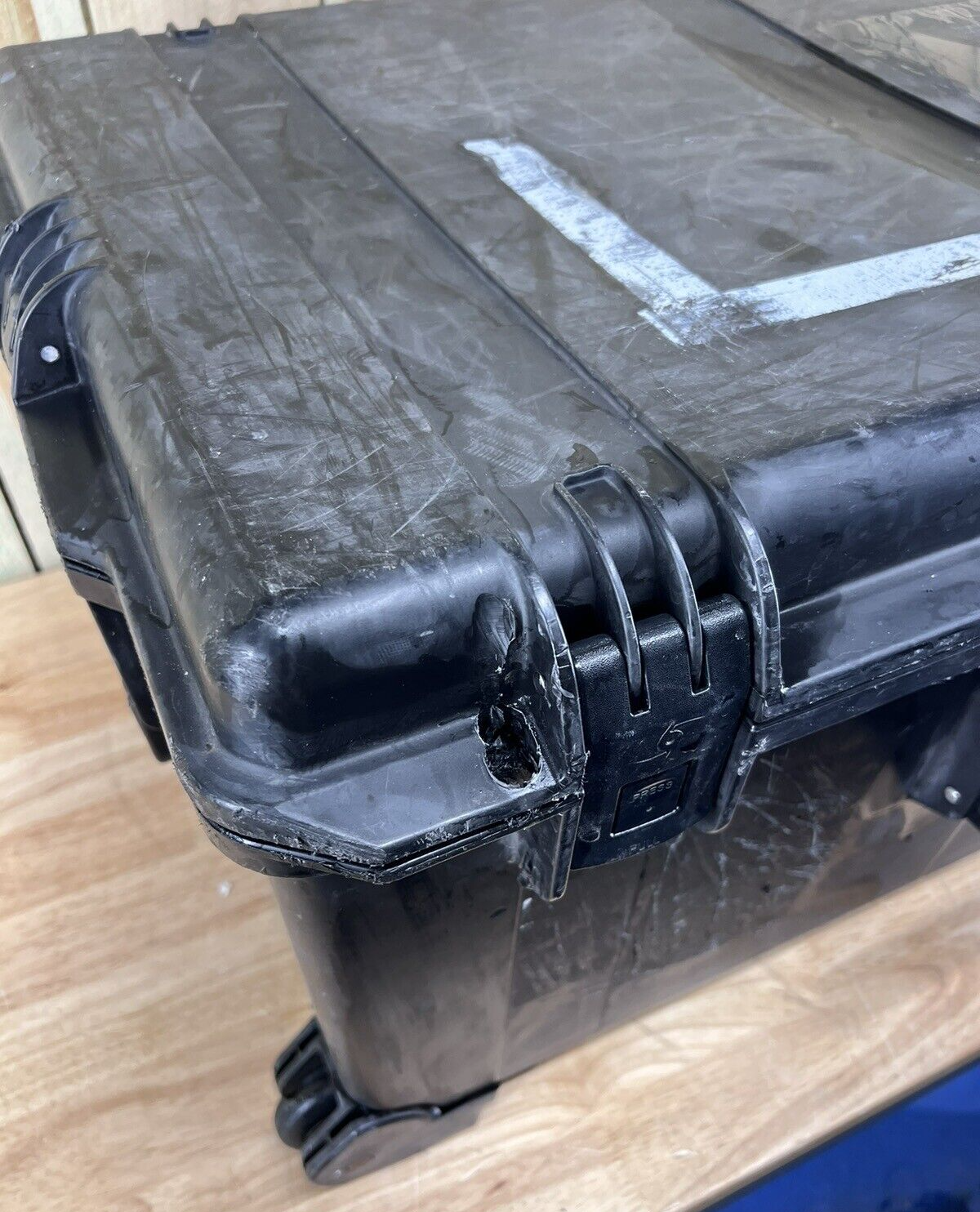 Pelican Storm IM2975 Rolling Hard Case Used B/C Grade Free Ship Black