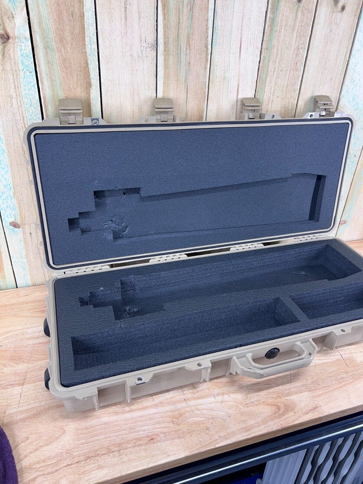 Pelican 1700 Protector Long Case Tan Good Condition A/B Free Shipping