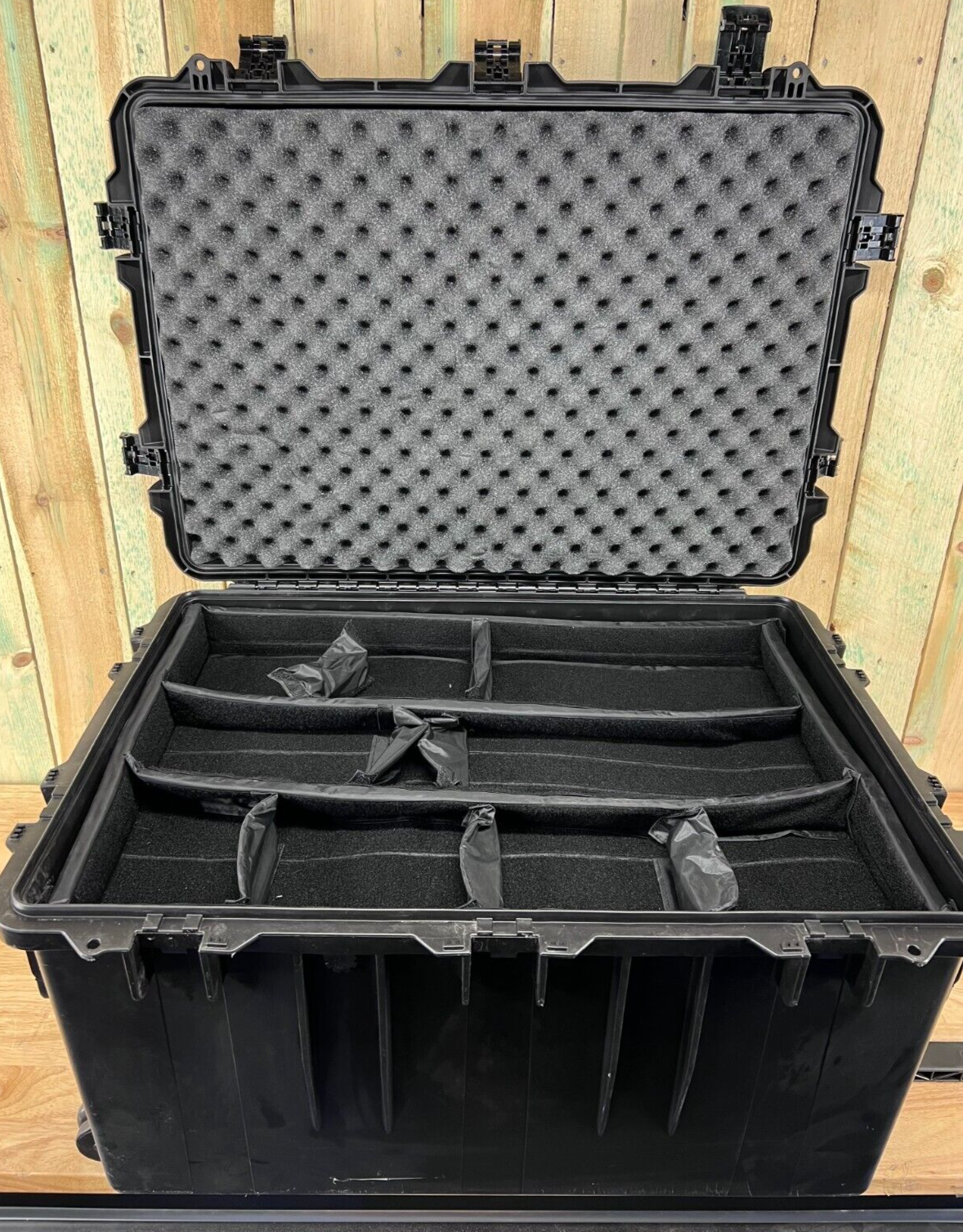 Pelican iM3075 Storm Transport Case W/ Padded Divider Set A/B Free Ship