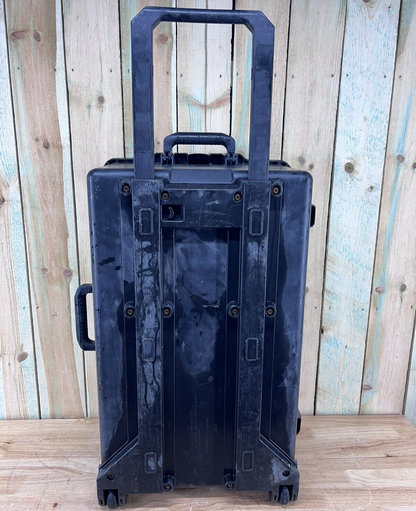Pelican Storm IM2975 Rolling Hard Case Used B/C Grade Free Ship Black