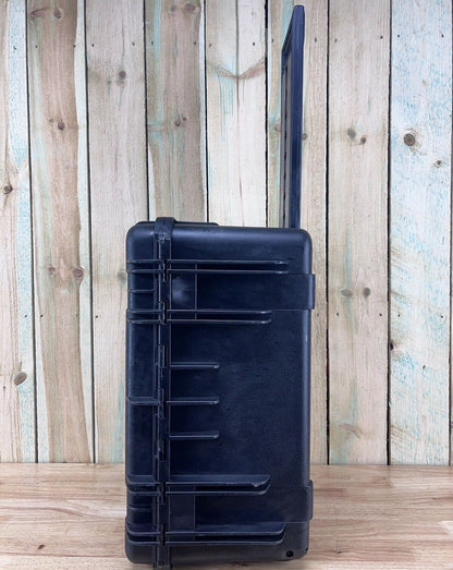 SKB Rolling Carry On ISeries Case 20"x15"x11" Brand New (Pelican 1510 Comp)