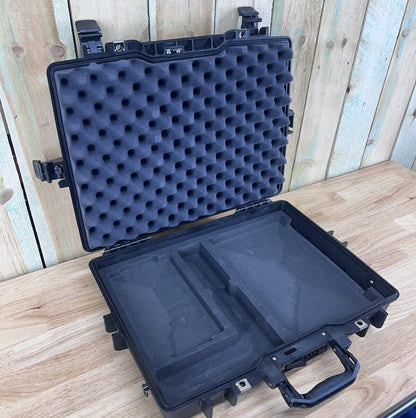 Pelican 1495 Laptop Case Wateproof Handheld Storage New Open Box Waterproof