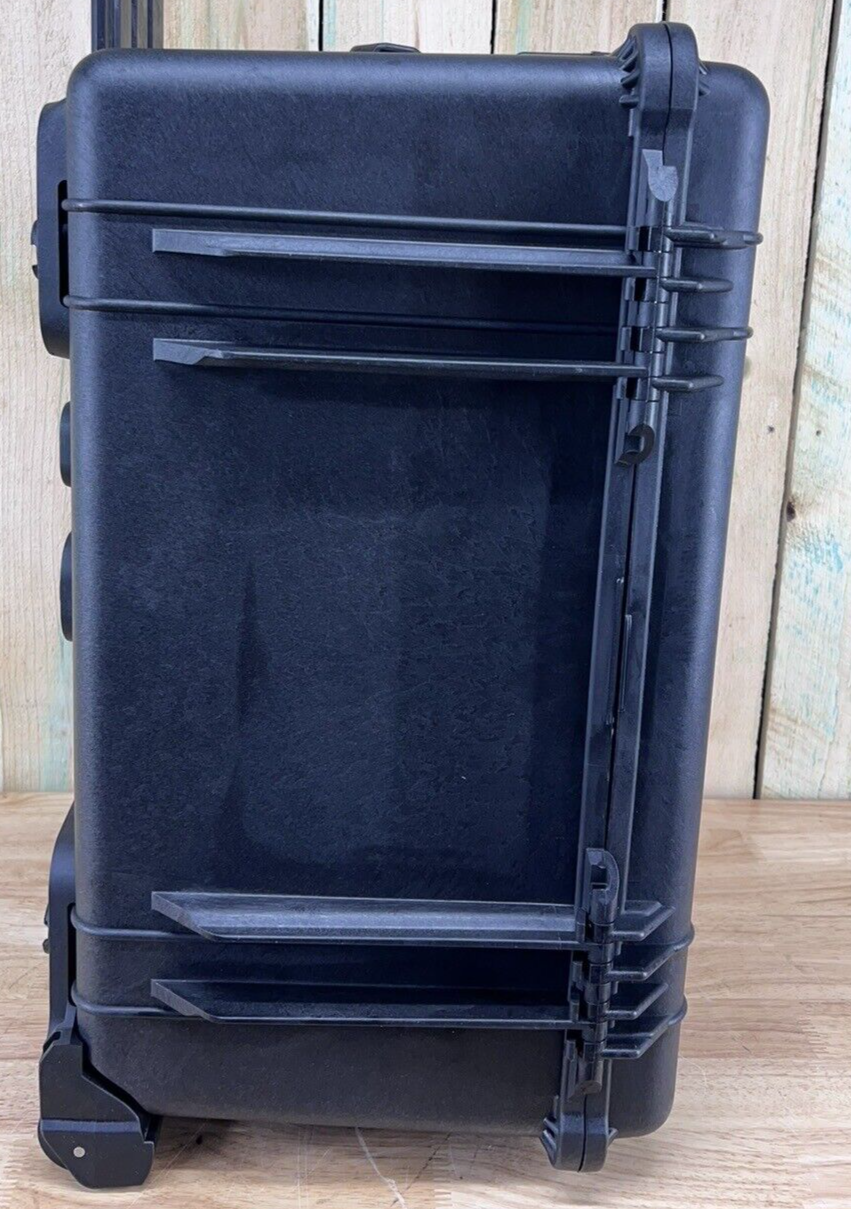 Pelican 1620 Hard Case Protector Rolling Black Good Condition AB