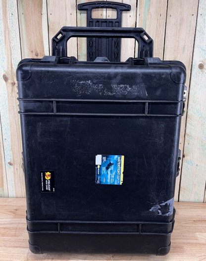 Pelican 1630 Protector Watertight Hard Transport Case W/ Wheels AB