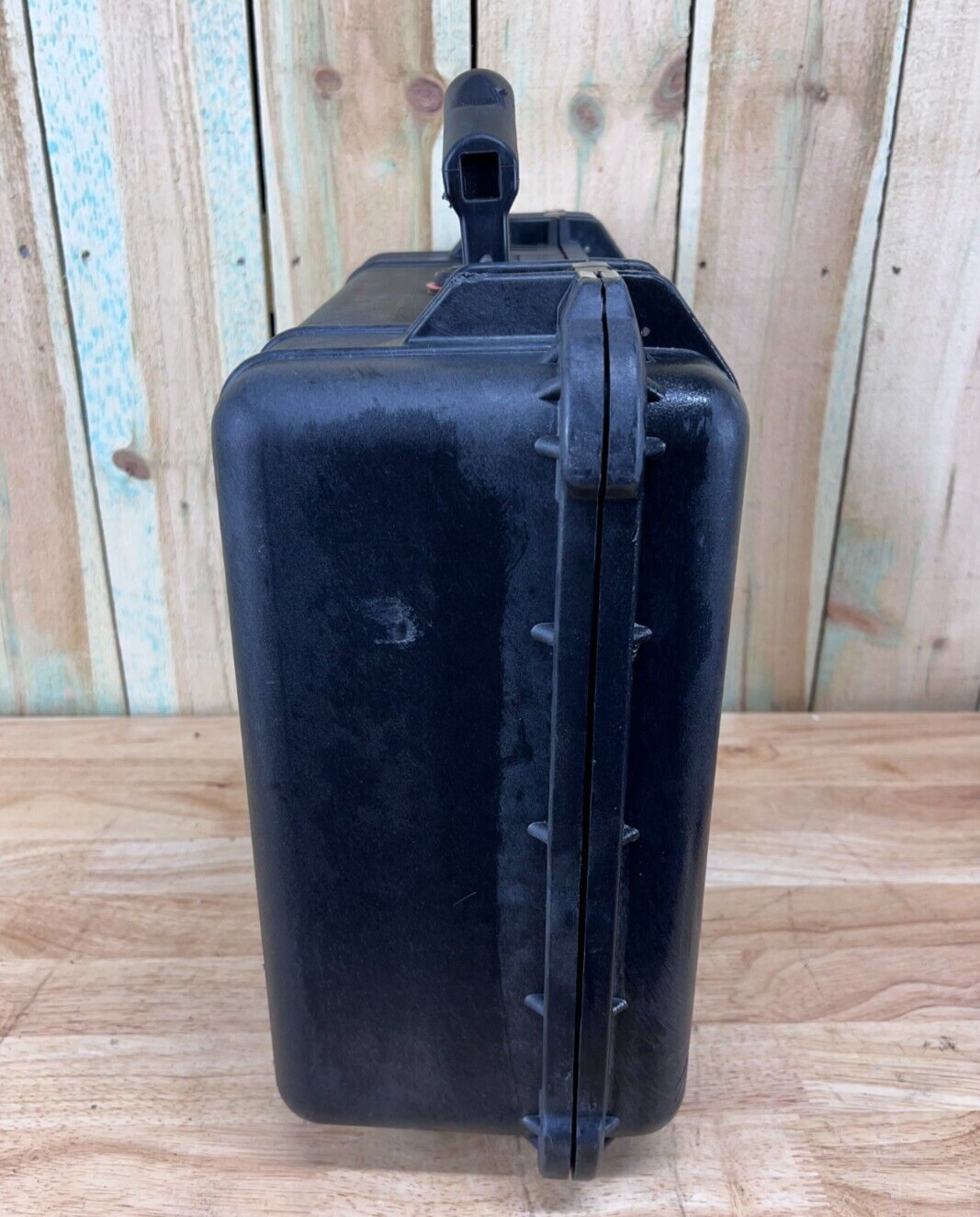Pelican 1520 Hard Protector Case Good Condition A/B Waterproof